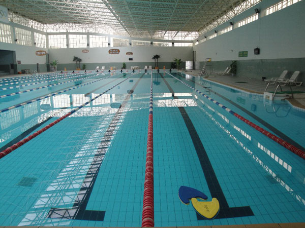 游泳池設備,全自動水底吸污器,游泳池維護管理 游泳池設備,全自動水底吸污器,游泳池維護管理